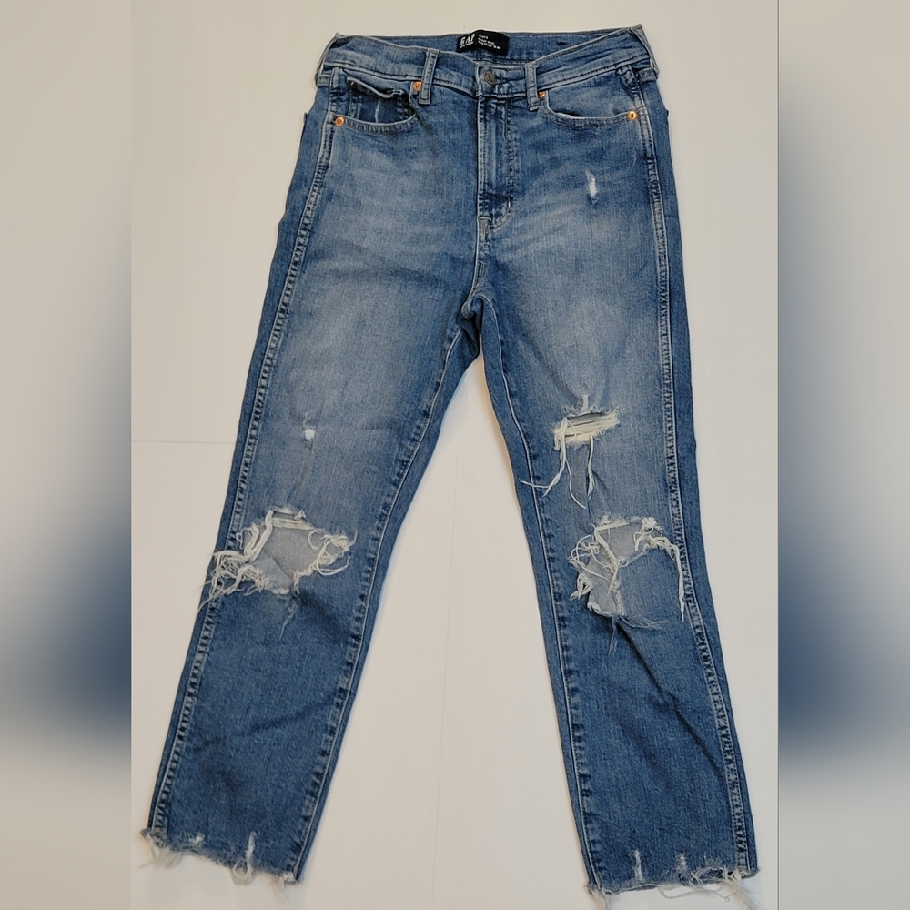Gap Denim. High Rise Vintage Slim Distressed Jeans. Size 4S.